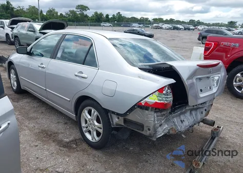 2006 Honda Accord 2.4 Se z USA, uszkodzony, nr VIN 1HGCM56376A060166